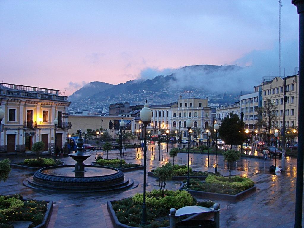 San Blas House & Suites Quito Bagian luar foto